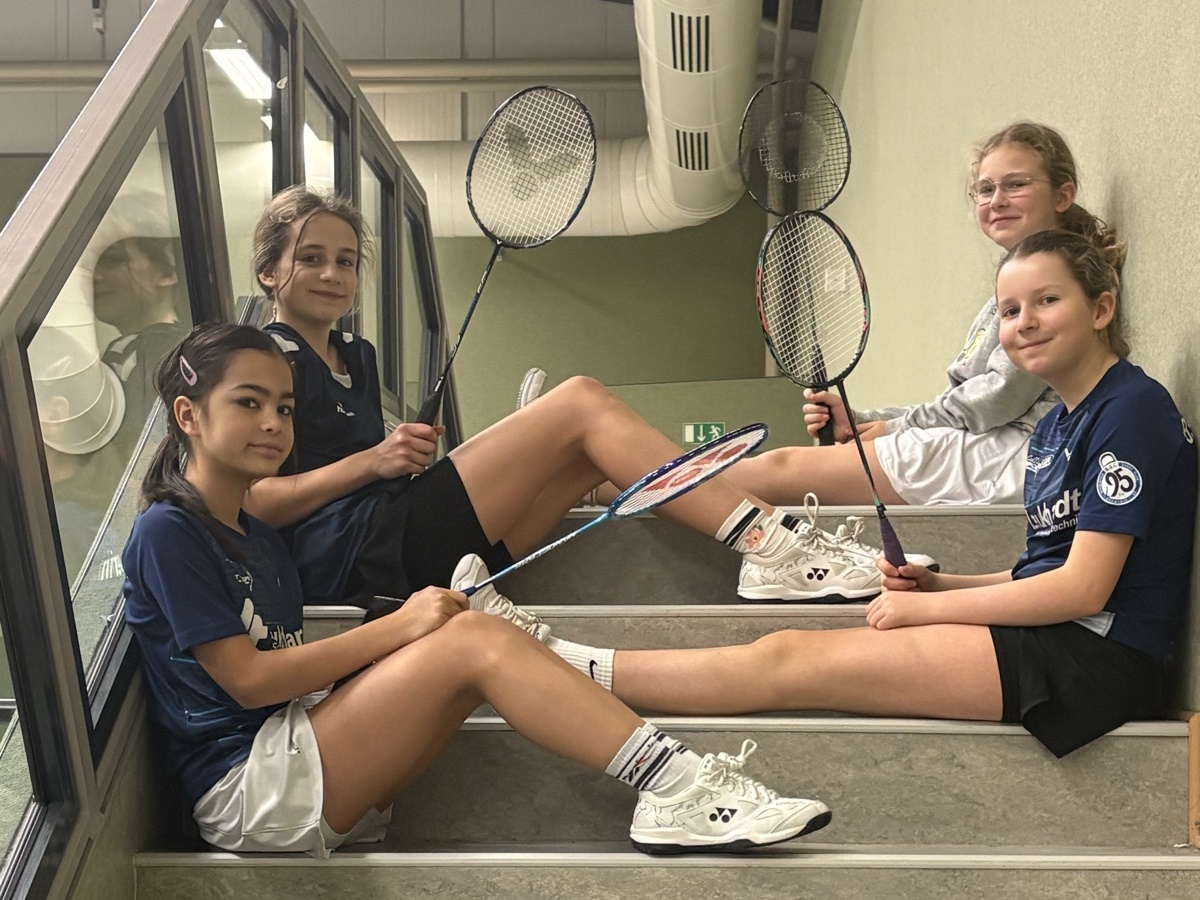 Trostberg, Neubrandenburg, Greifswald, Neukloster – alles voller Federn